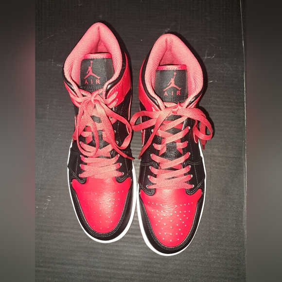 2022 Nike Air Jordan 1 Mid 'Alternate Bred Men's Sneakers Size 10. (No Box) - Picture 9 of 16